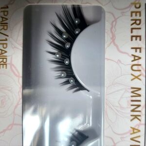 B.Color Pearl Faux Mink Eye Lashes